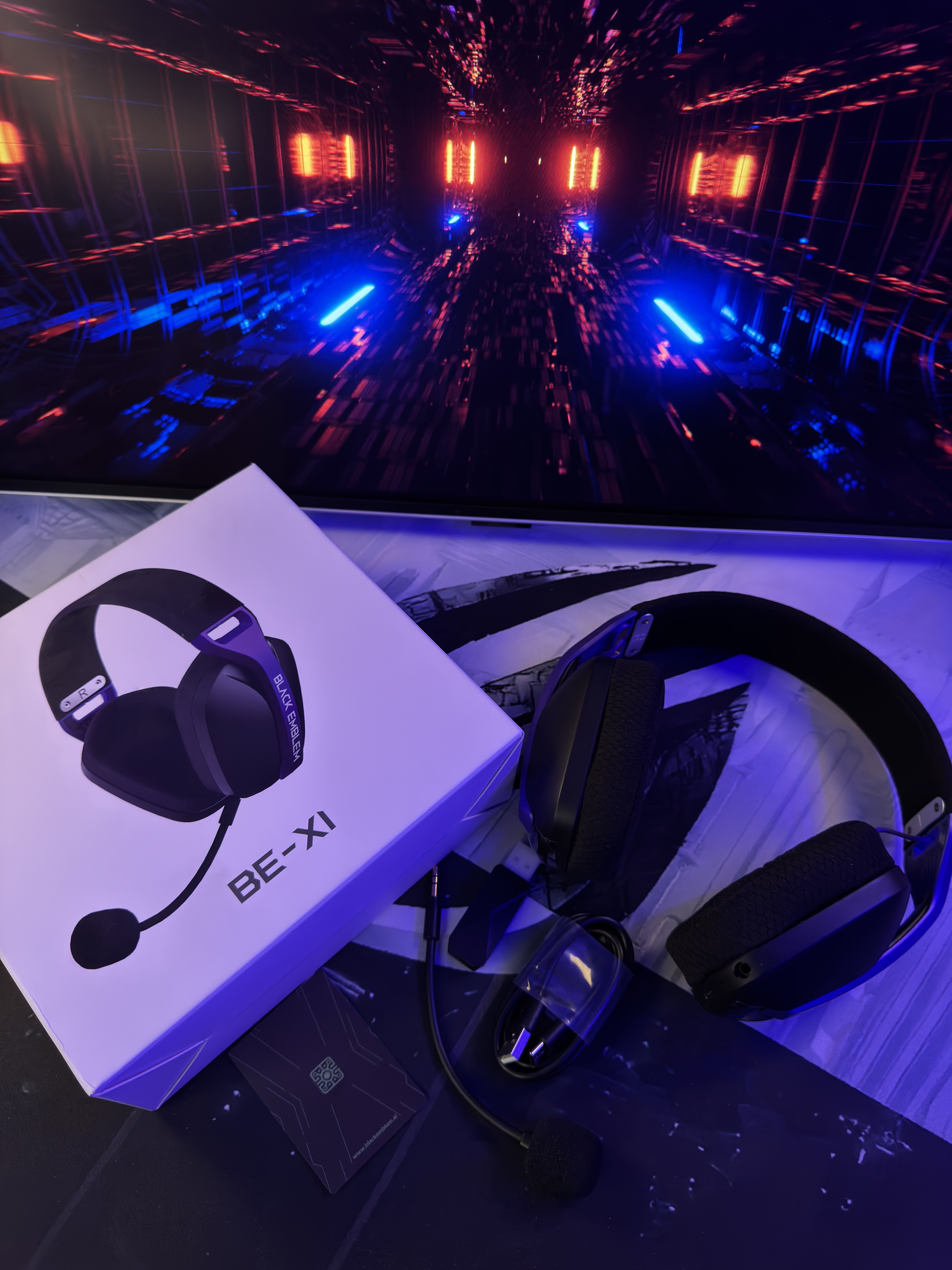 DIADEMA GAMER BLACK EMBLEM X11