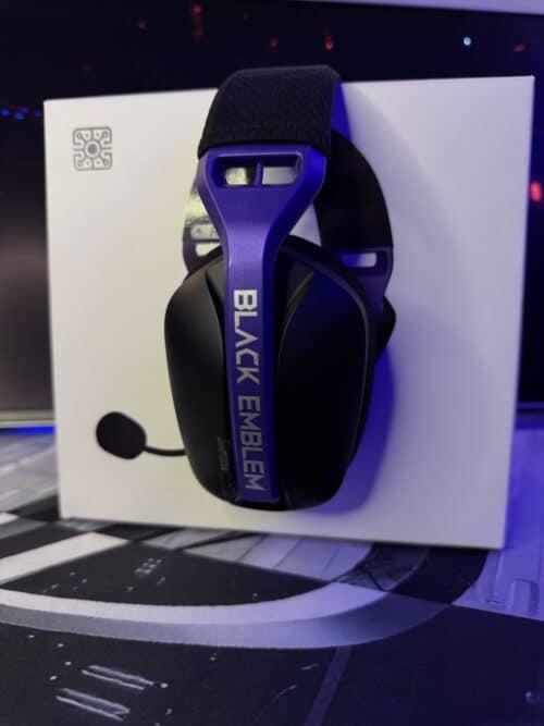 vista lateral diadema black emblem